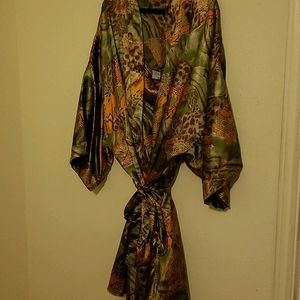 Matching Kimono robe and cami nightgown
